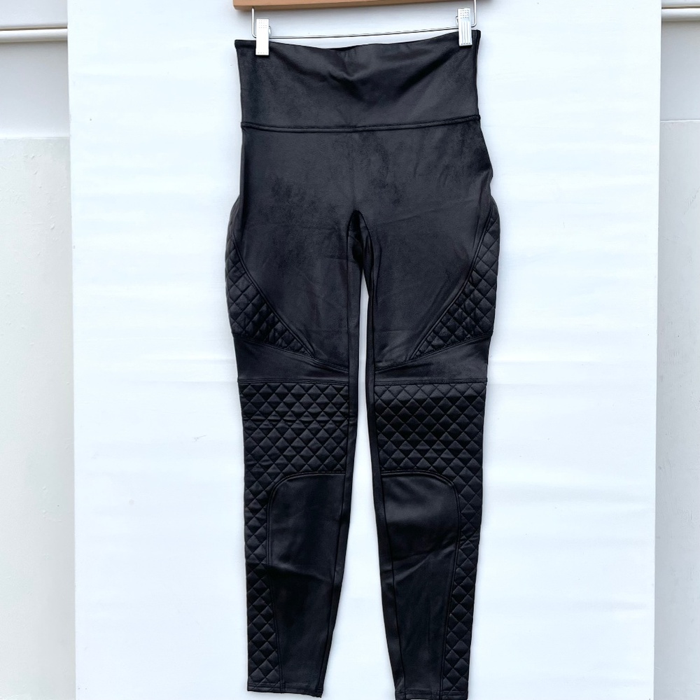 Spanx High Waist Faux Leather  Womens Moto Leggings M Quilted Edgy Biker Rock